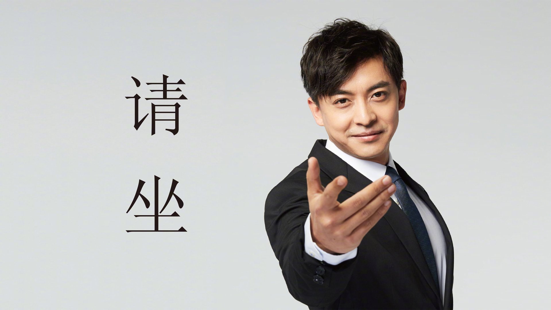 朗斯边翼结合打出犀利反击推动比赛节奏,朗斯啥意思